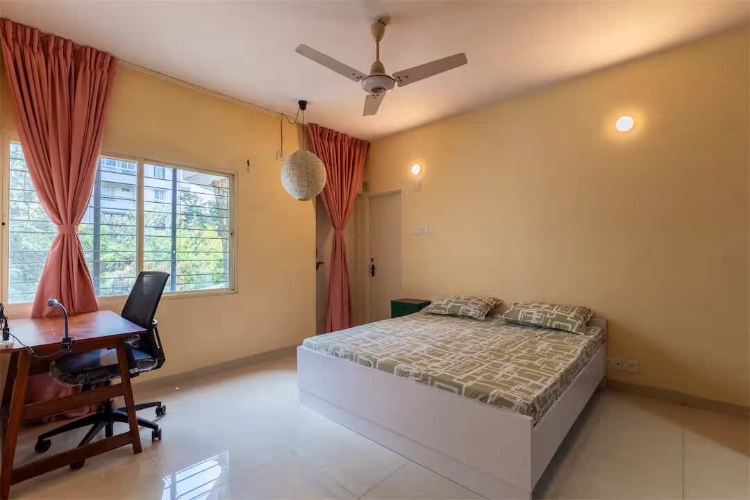 Crimson Jubilee, MG Road - Main