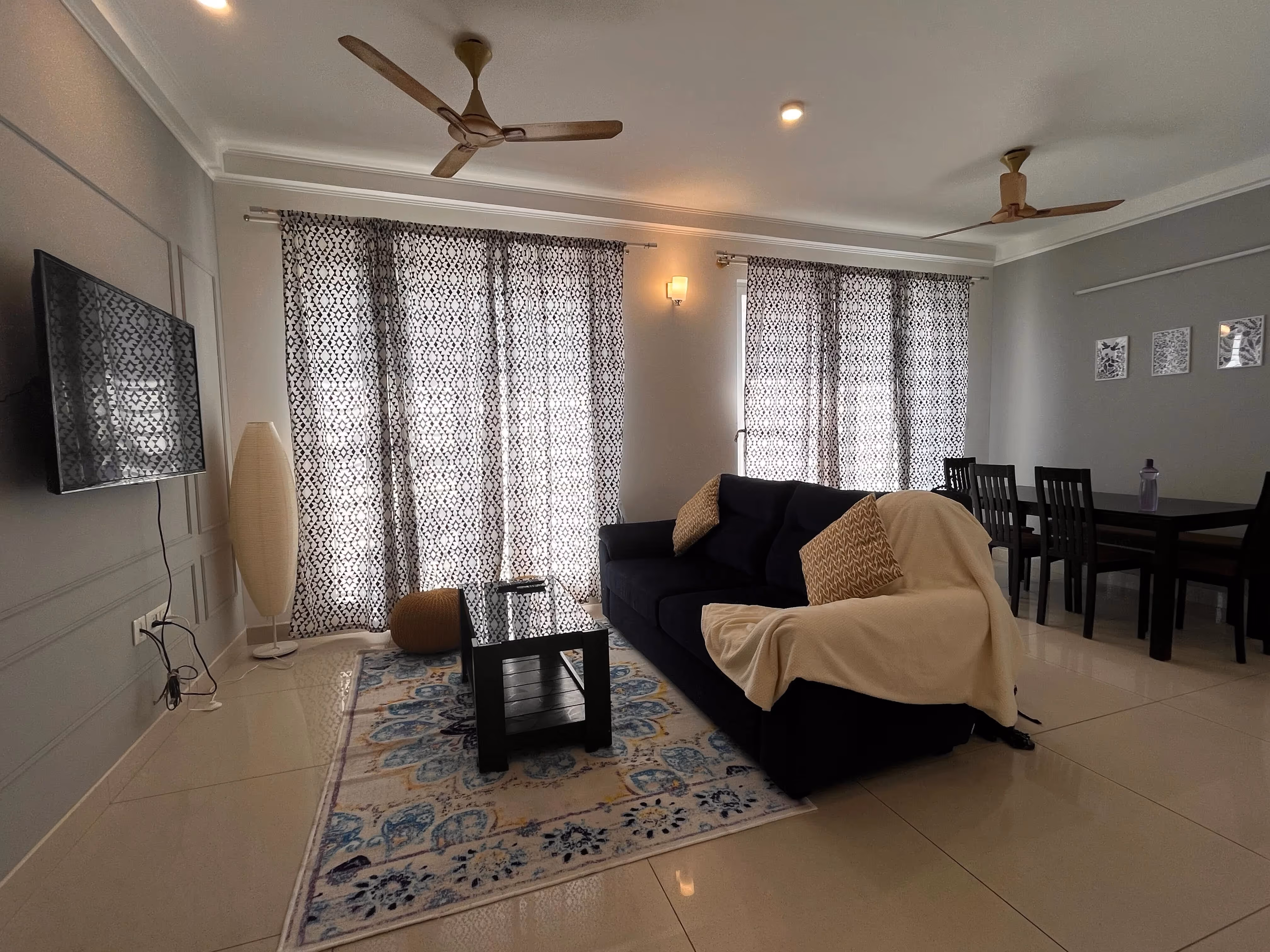 Lakeview Penthouse, HSR Extension - Main