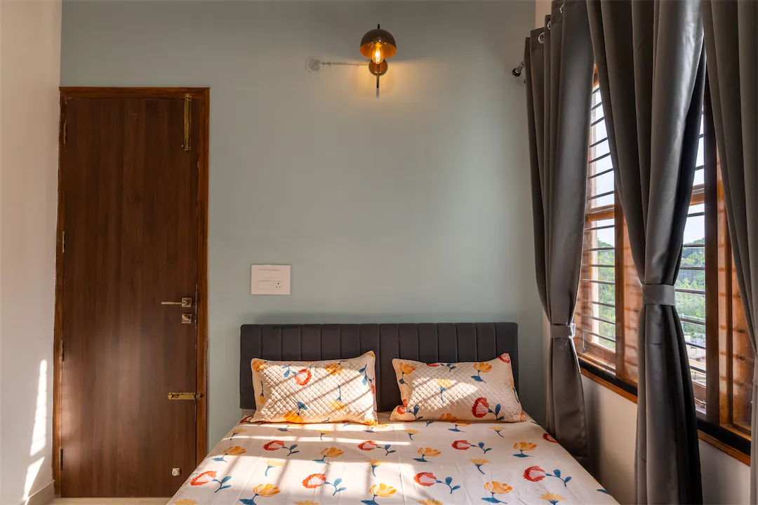 Hadley, Indiranagar - Main